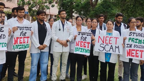 NEET पेपर लीक मामले में NTA की विशेषज्ञ ही गिरफ्तार, CBI ने पुणे से दबोचा