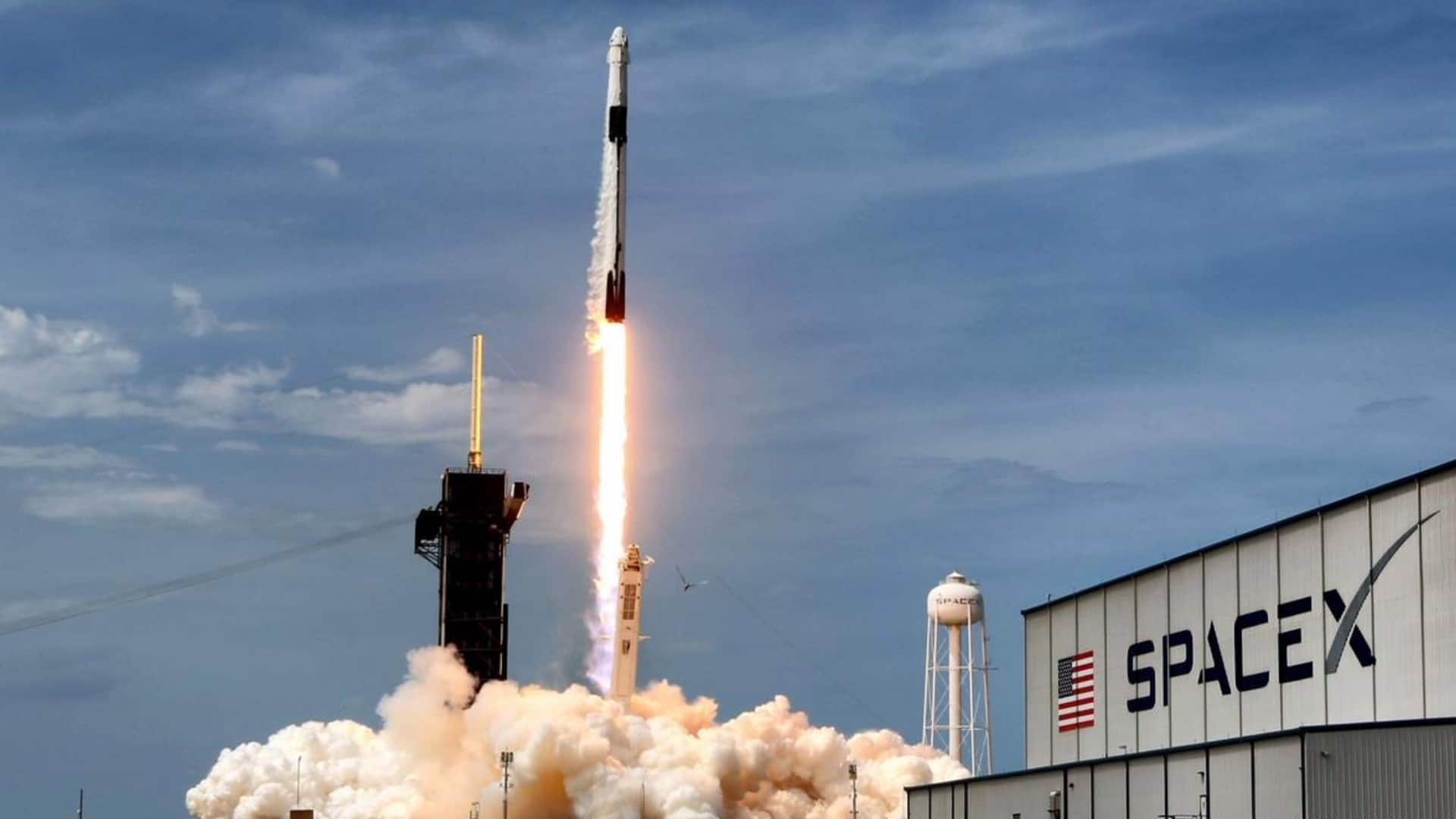 स्पेस-X का xAI या टेस्ला के साथ हो सकता है विलय, जानिए क्या है इसकी वजह