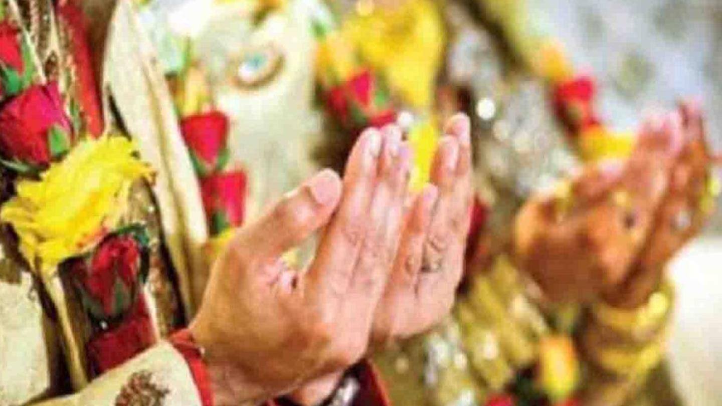 "प्रेम जाल में फंसाकर धर्मांतरण करा रहे जिहादी" "प्रेम जाल में फंसाकर धर्मांतरण करा रहे जिहादी"