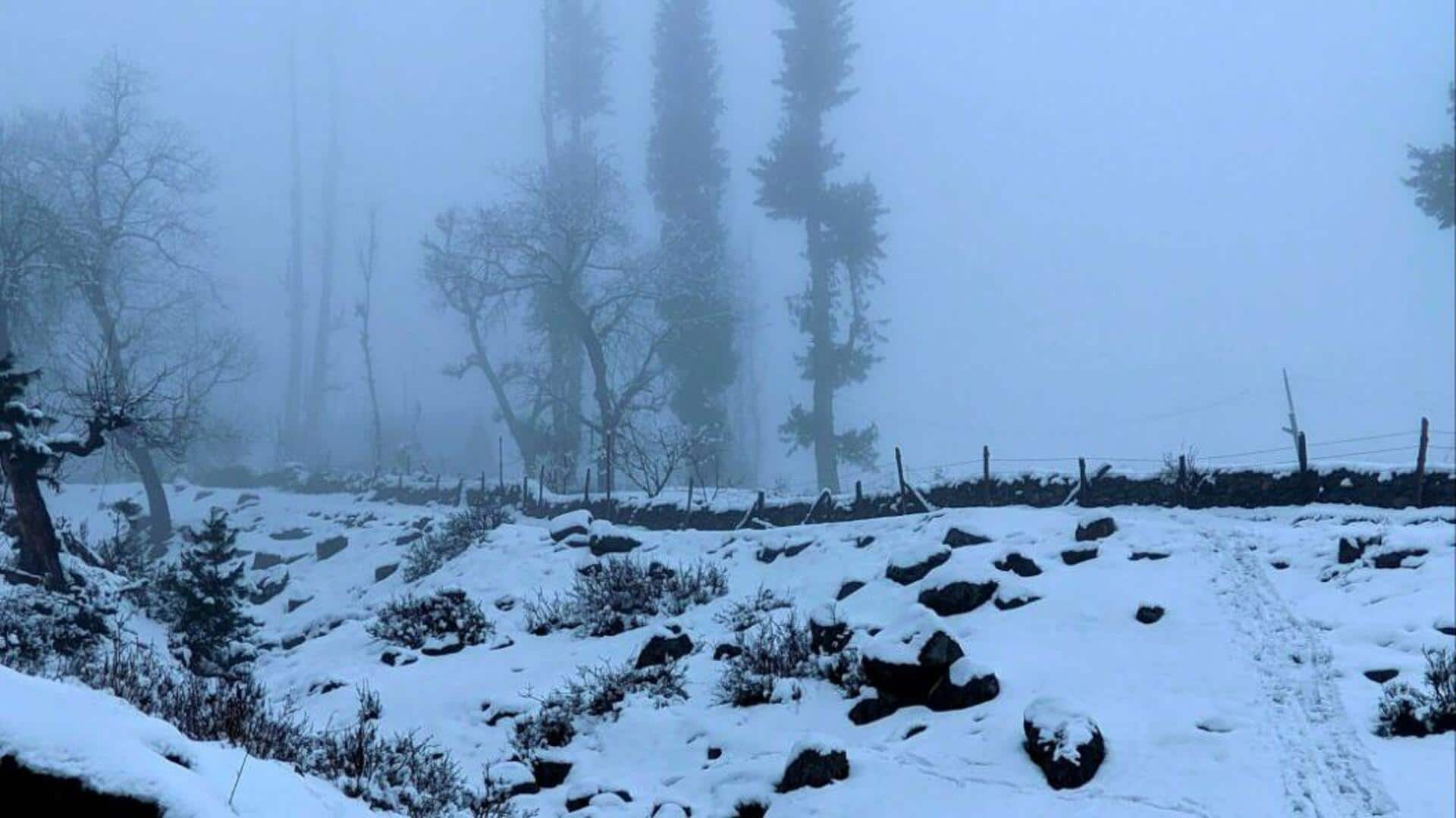 हिमाचल प्रदेश और जम्मू-कश्मीर में शीतलहर का कहर, जम गया झील और नदियों का पानी 