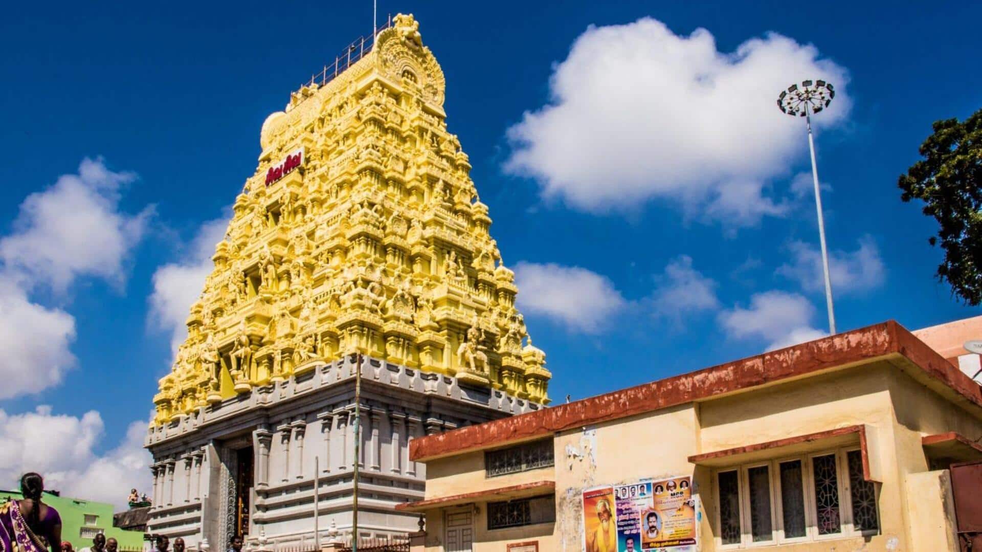दक्षिण भारत में स्थित हैं ये 5 प्रसिद्ध मंदिर, एक बार जरूर जाएं दक्षिण भारत में स्थित हैं ये 5 प्रसिद्ध मंदिर, एक बार जरूर जाएं