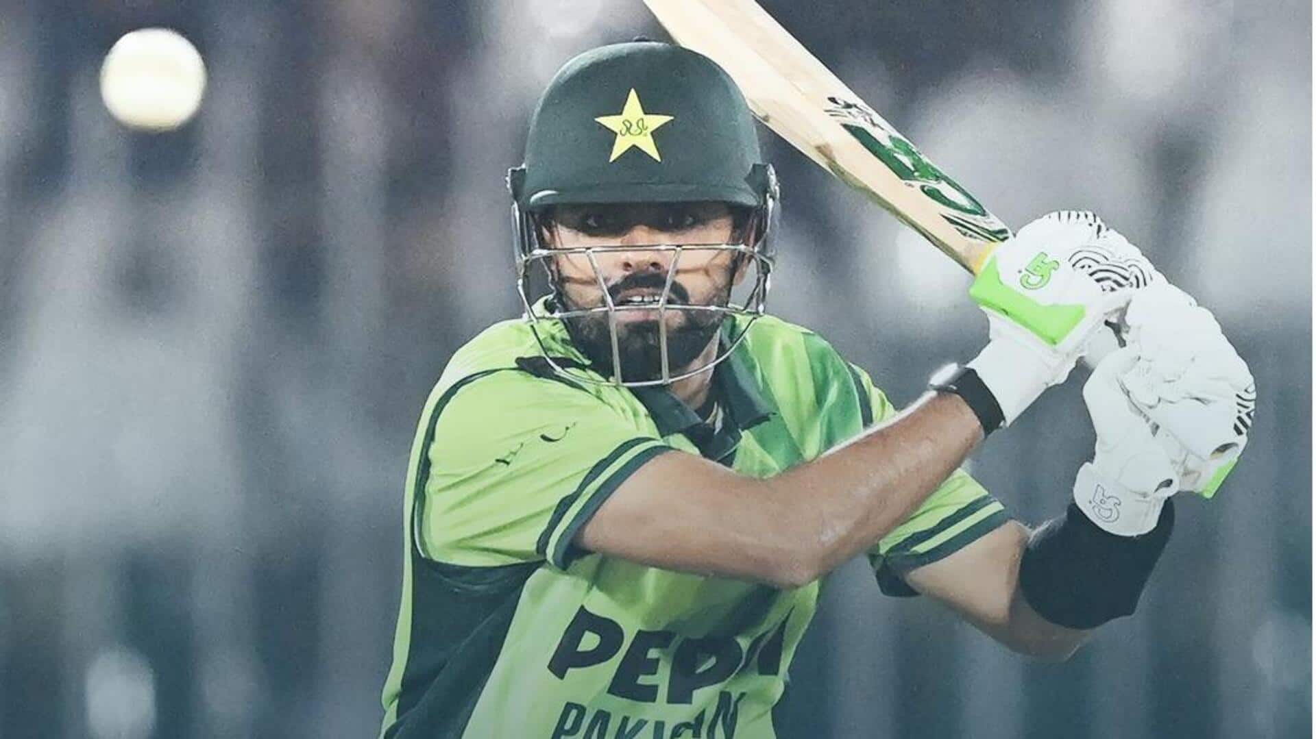 बाबर ने जिम्बाब्वे के खिलाफ जड़े 74 रन, कोहली के इस रिकॉर्ड की कर ली बराबरी