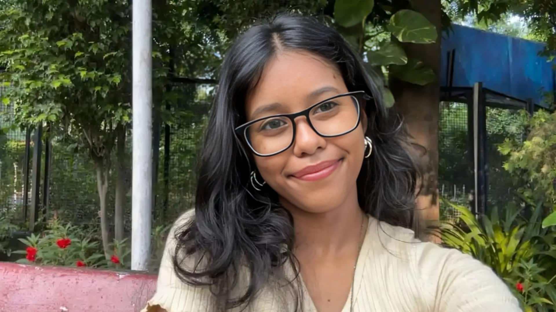 दिल्ली विश्वविद्यालय में पढ़ने वाली त्रिपुरा की छात्रा का शव यमुना से बरामद, क्या है मामला? दिल्ली विश्वविद्यालय में पढ़ने वाली त्रिपुरा की छात्रा का शव यमुना से बरामद, क्या है मामला?