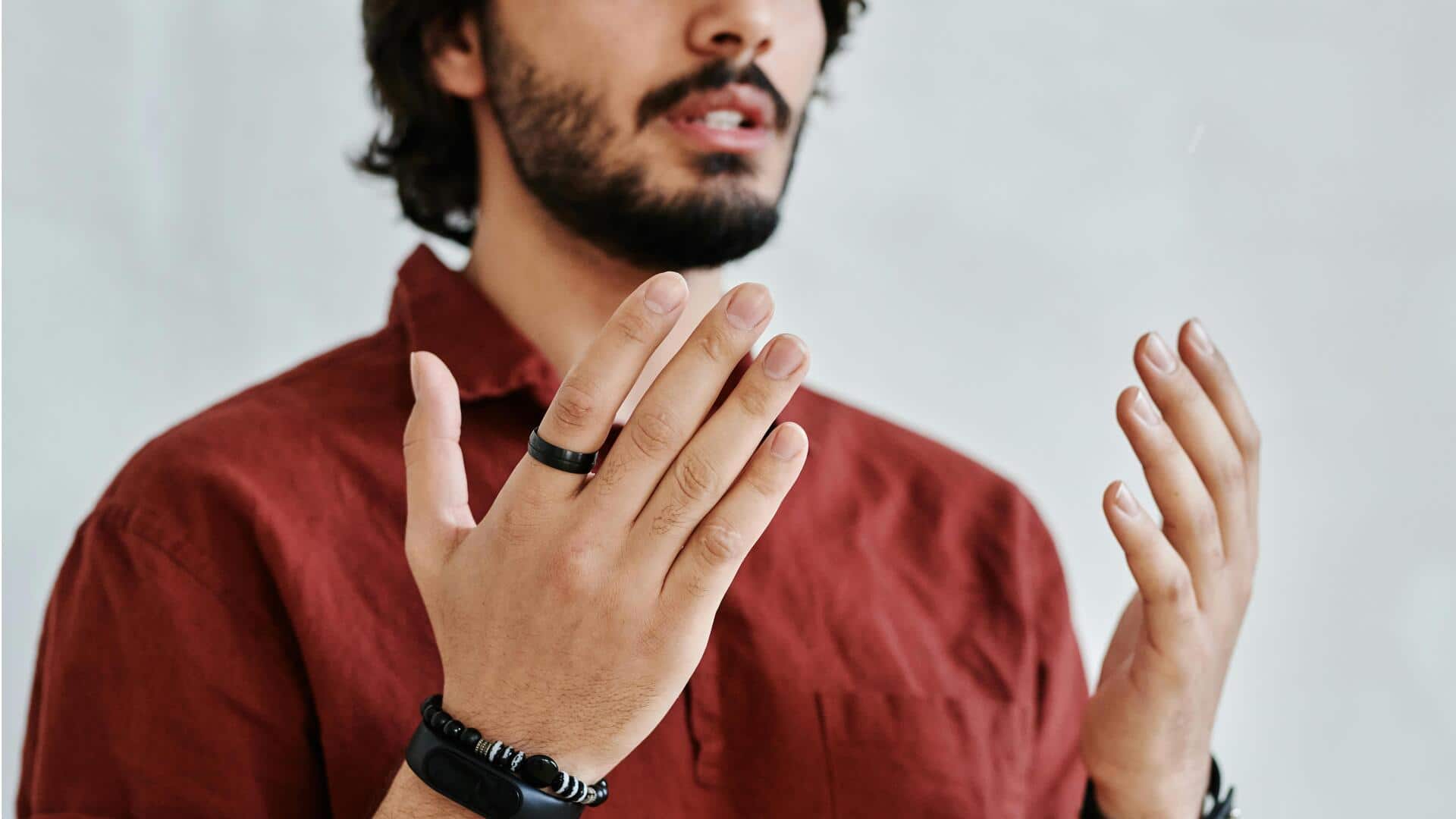 लोगों को ज्यादा सफाई देने की आदत से पाना चाहते हैं छुटकारा? जानिए इसके 5 तरीके