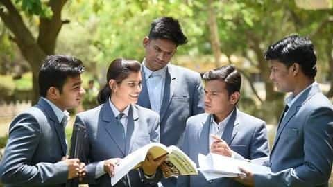 Comparison between Chartered Accountancy (CA) and MBA in Finance Comparison between Chartered Accountancy (CA) and MBA in Finance