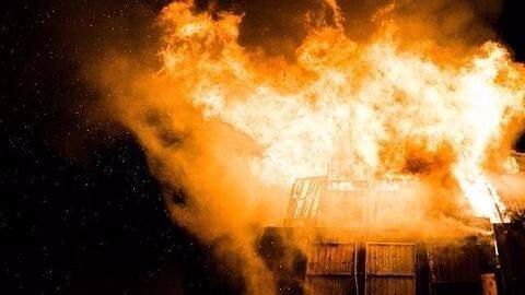 Nagas burn government offices, torch vehicles in Nagaland Nagas burn government offices, torch vehicles in Nagaland
