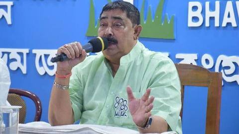 Arrest party worker's killers within 15 days, TMC leader warns Arrest party worker's killers within 15 days, TMC leader warns