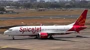 2 SpiceJet passengers try to enter cockpit; cause 7-hr delay 