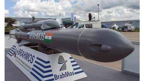 India successfully test-fires supersonic cruise missile BrahMos along Odisha coast India successfully test-fires supersonic cruise missile BrahMos along Odisha coast