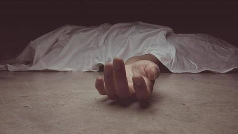 Mumbai: Student, who consumed poison after failing exams, dies Mumbai: Student, who consumed poison after failing exams, dies