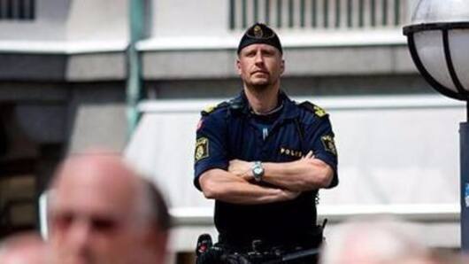 Sweden: At least four killed in truck 'attack'