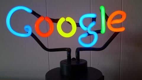 Third dichotomy: If not Google, then who? Third dichotomy: If not Google, then who?