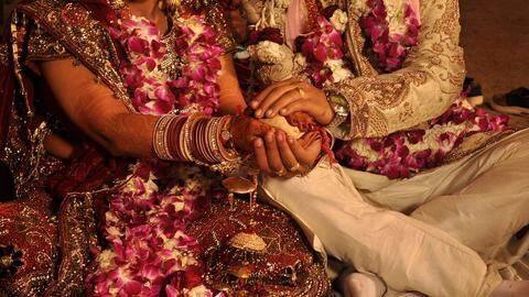 UP newlyweds will now get condoms from government as 'shagun' UP newlyweds will now get condoms from government as 'shagun'