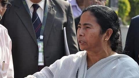 Mamata to compensate workers who lost jobs due to demonetization Mamata to compensate workers who lost jobs due to demonetization