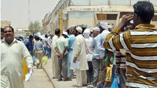 Illegal indian immigrants return from Saudi