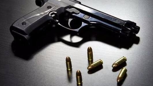 Public apathy and violent crimes