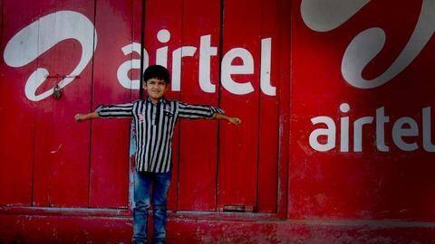 Vodafone RedX v/s Airtel Rs. 999 postpaid plan: Data benefits Vodafone RedX v/s Airtel Rs. 999 postpaid plan: Data benefits