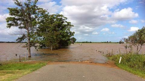 3 dead, several missing after Chile floods 3 dead, several missing after Chile floods