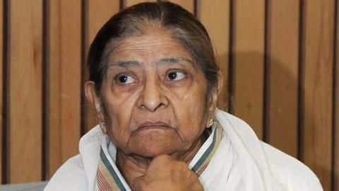 Godhra case: HC rejects Jafri's plea, upholds clean-chit to Modi Godhra case: HC rejects Jafri's plea, upholds clean-chit to Modi