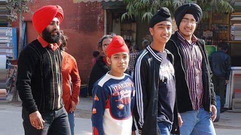 Discrimination: Australian school didn't allow Sikh student to wear turban Discrimination: Australian school didn't allow Sikh student to wear turban