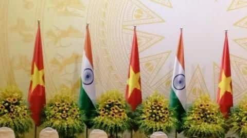 India discusses sale of Akash missiles to Vietnam India discusses sale of Akash missiles to Vietnam
