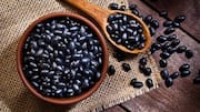 Lentils v/s black beans: Which is more nutritious?