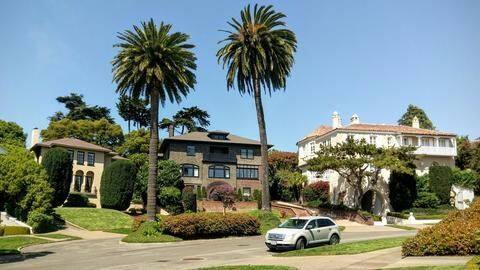 San Francisco couple ends up owning exclusive Presidio Terrace streets San Francisco couple ends up owning exclusive Presidio Terrace streets