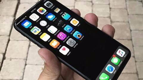 iPhone 8 might have MacBook Pro's Touch Bar, say reports iPhone 8 might have MacBook Pro's Touch Bar, say reports