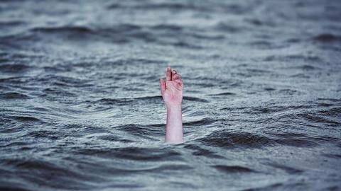 At least 22 killed as boat capsizes on the Yamuna At least 22 killed as boat capsizes on the Yamuna