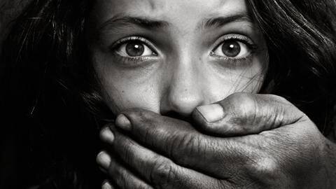 Delhi: Man stalks teen, kidnaps her, rapes for 10 days Delhi: Man stalks teen, kidnaps her, rapes for 10 days