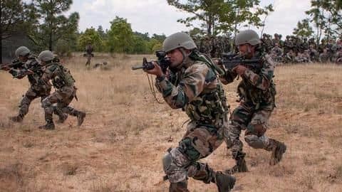 Punjab- Pakistani intruder, a 60-year-old woman, killed by BSF Punjab- Pakistani intruder, a 60-year-old woman, killed by BSF