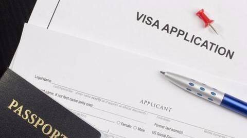 US resumes premium processing of H-1B visas after five months US resumes premium processing of H-1B visas after five months