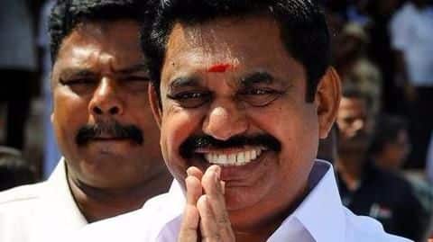 AIADMK crisis: Fresh war of words between Dhinakaran, Palaniswamy camps AIADMK crisis: Fresh war of words between Dhinakaran, Palaniswamy camps