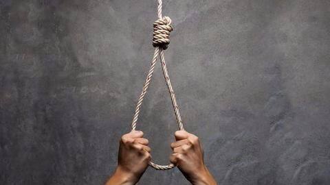 Protests at Hyderabad's Osmania Univ after student found hanging Protests at Hyderabad's Osmania Univ after student found hanging