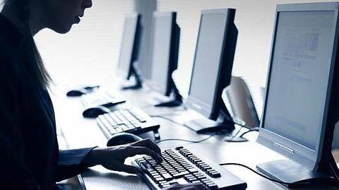 SSC exam-cheating: Hi-tech Delhi gang remote-accessed candidates' computer, solved paper SSC exam-cheating: Hi-tech Delhi gang remote-accessed candidates' computer, solved paper