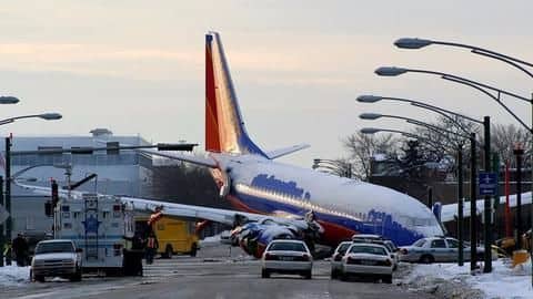 Plane crashes into sea off Ivory Coast amid heavy storm Plane crashes into sea off Ivory Coast amid heavy storm