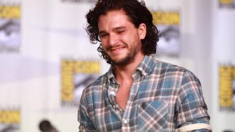Drunk 'Jon Snow' is thrown out of a bar. Twice. Drunk 'Jon Snow' is thrown out of a bar. Twice.
