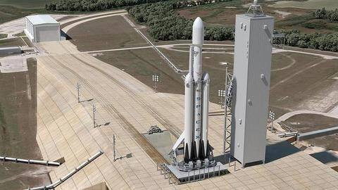 After US reportedly loses satellite, SpaceX defends its role After US reportedly loses satellite, SpaceX defends its role