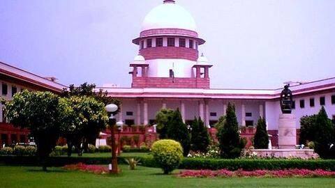 SC: Aadhaar can't be made mandatory for filling tax returns SC: Aadhaar can't be made mandatory for filling tax returns
