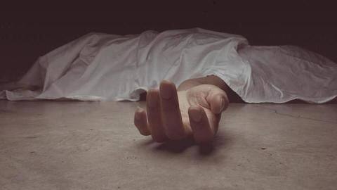 Delhi: Schoolmates assault Class 11 boy to death over "enmity" Delhi: Schoolmates assault Class 11 boy to death over "enmity"