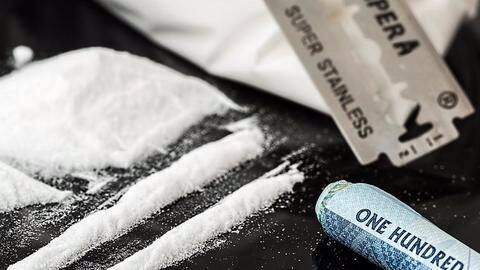 IIT-Kanpur drug-menace: "Few hundred" students using, insiders involved in racket IIT-Kanpur drug-menace: "Few hundred" students using, insiders involved in racket
