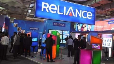 Jio effect: RCom offers dongle+1GB/day+SIM at Rs. 5,199! Jio effect: RCom offers dongle+1GB/day+SIM at Rs. 5,199!