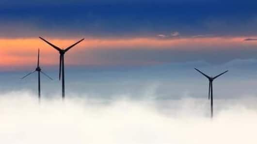 Wind power tariffs fall to a record low