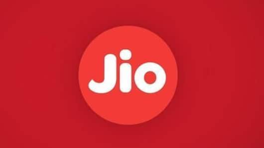 Reliance Jio to start app-based taxi service