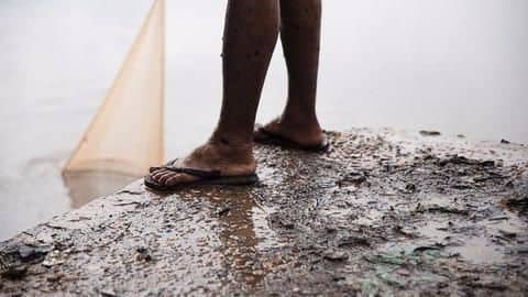 Pakistan reportedly apprehends 94 Indian fishermen in two days Pakistan reportedly apprehends 94 Indian fishermen in two days