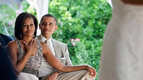 Obamas sign book deal with Penguin worth $60m Obamas sign book deal with Penguin worth $60m