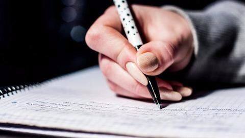 NEET 2017: CBSE extends deadline for change of exam centre NEET 2017: CBSE extends deadline for change of exam centre