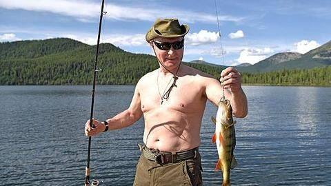 UK: Vladimir Putin calendars sold out, but who's buying them? UK: Vladimir Putin calendars sold out, but who's buying them?