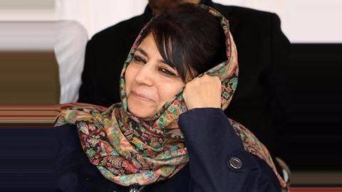 J&K govt to SC: 'Hindus are not a minority' J&K govt to SC: 'Hindus are not a minority'