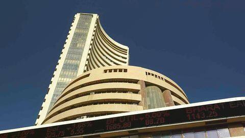Stock trading till 7.30 pm? Bourses mull, SEBI on board Stock trading till 7.30 pm? Bourses mull, SEBI on board